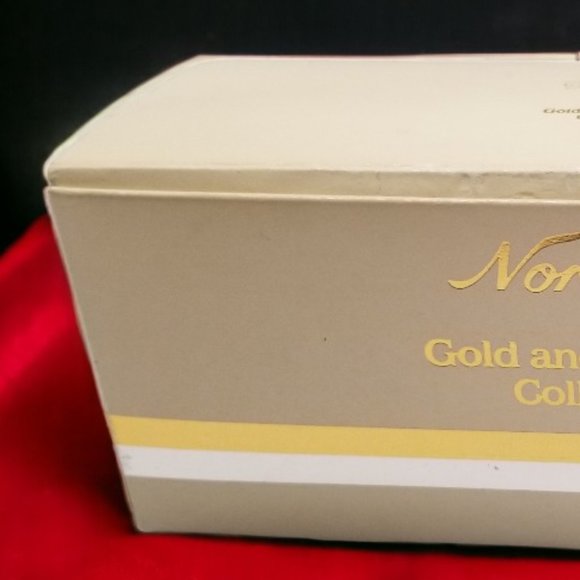 Gold & Platinum Band Napkin Holder Set 4-Noritake Vintage Napkin Rings Colection - Picture 12 of 13